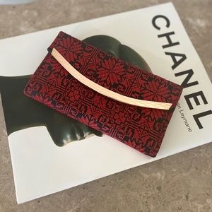 Vintage embroidery wallet